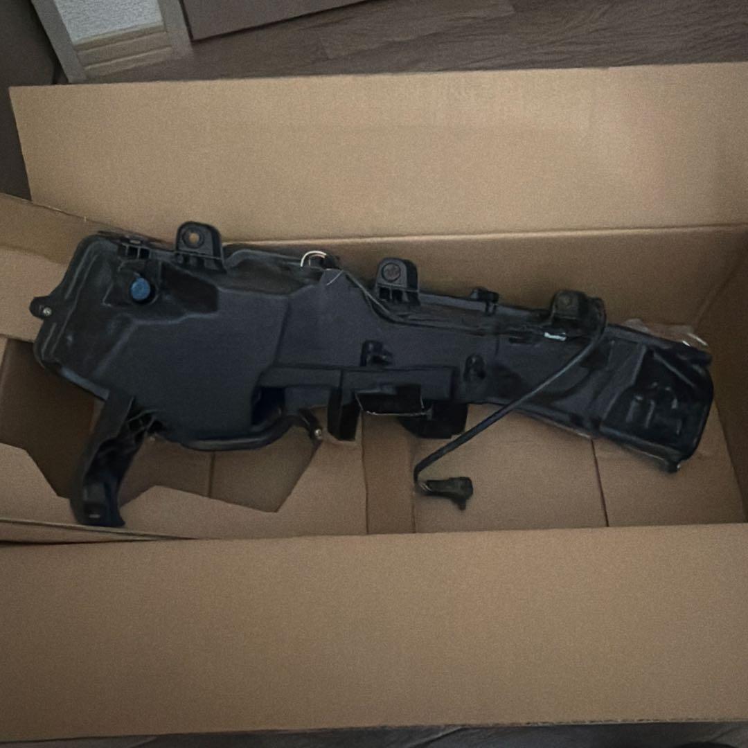 レクサスNX300 純正パーツ