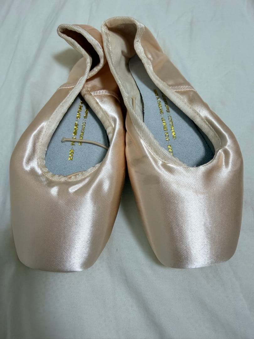 BLOCH バランスヨーロピアン　4 1/2トゥシューズ