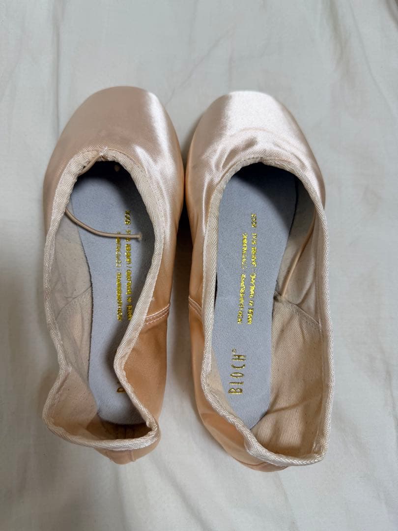 BLOCH バランスヨーロピアン　4 1/2トゥシューズ
