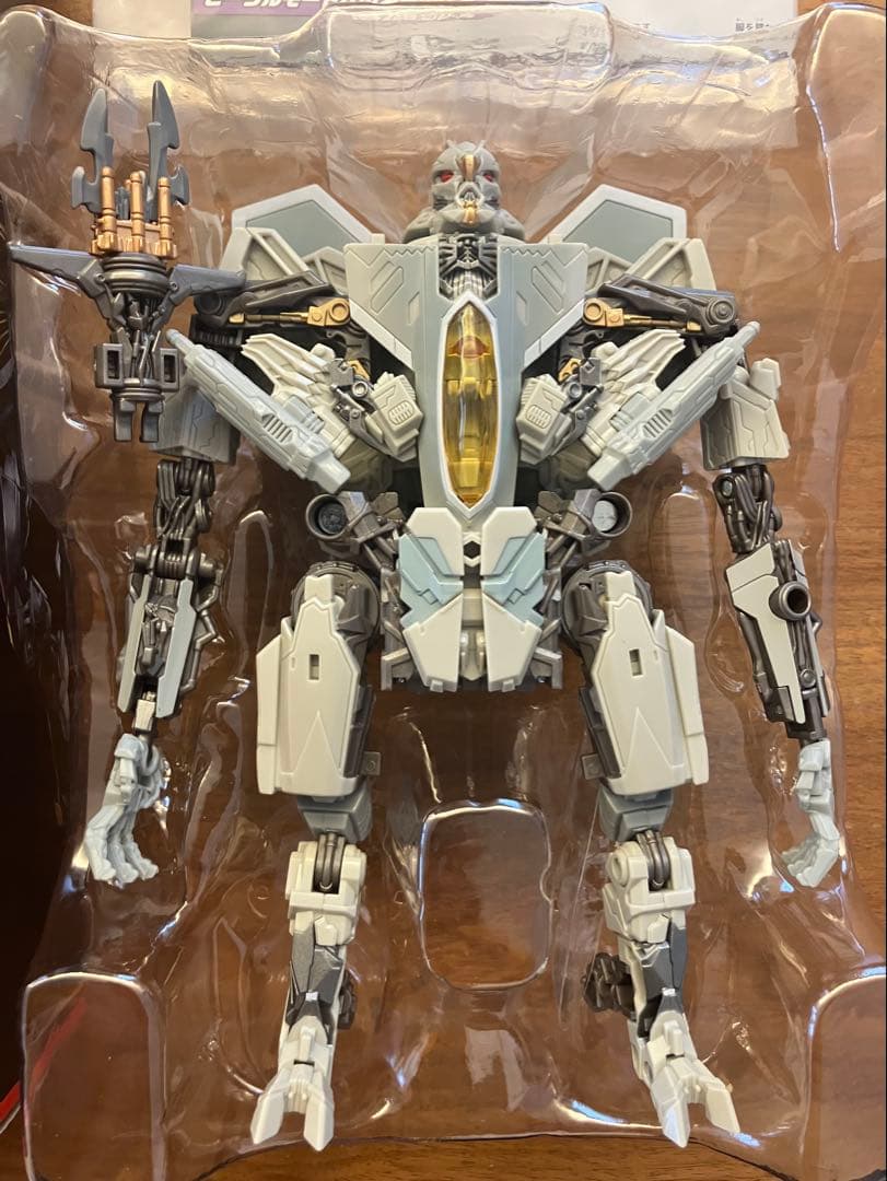 トランスフォーマー　スタジオシリーズ　スタースクリーム　SS-06