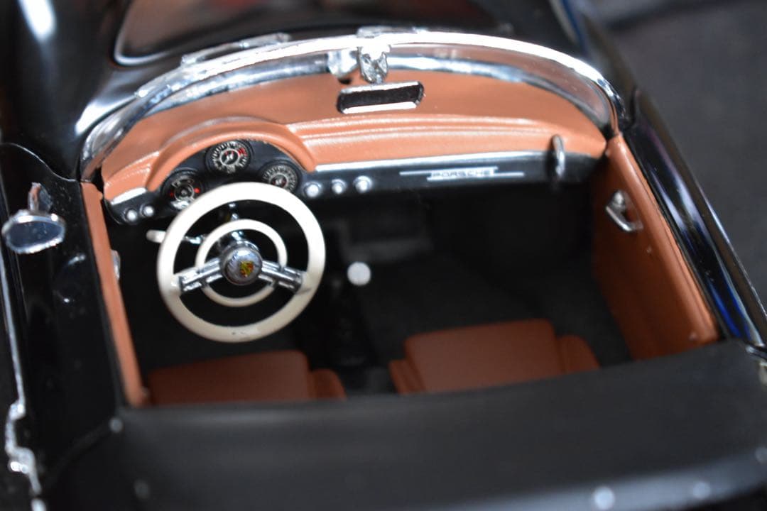 1/18 京商 ポルシェ 356A スピードスター フルディテール ミニカー