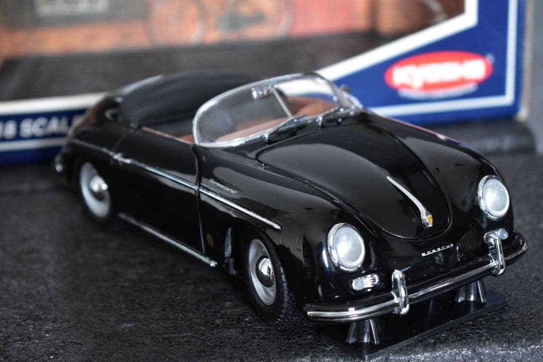 1/18 京商 ポルシェ 356A スピードスター フルディテール ミニカー