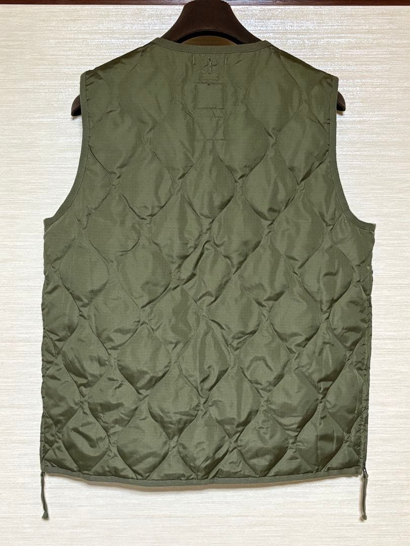 TAION V NECK ZIP VEST カーキ Lサイズ