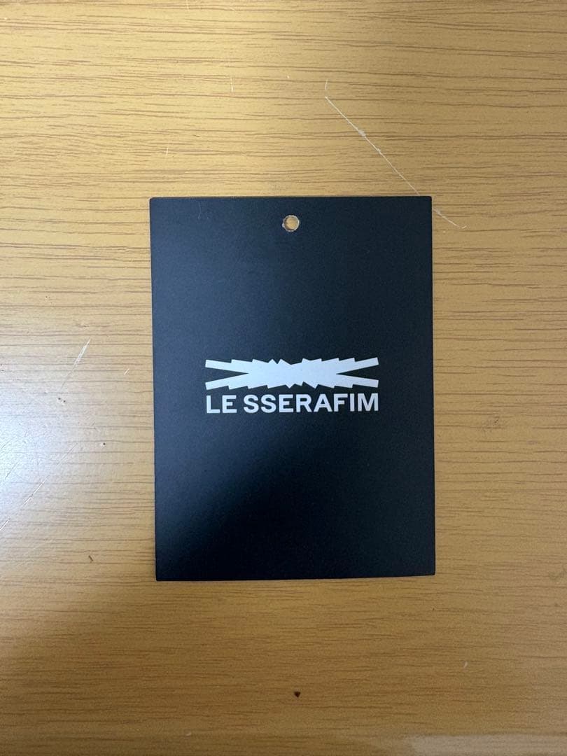 Le Sserafim✖️New Eraコラボビーニー