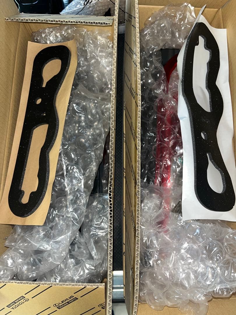 ハイエース　純正新品テールランプ‼︎左右セット‼︎トヨタ純正品‼︎未使用品‼︎