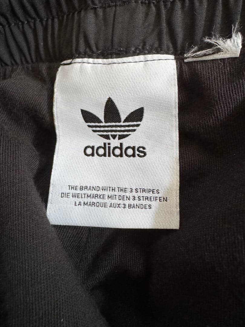 adidas 黒　トラック　ファイヤーバード　パンツ　ズボン