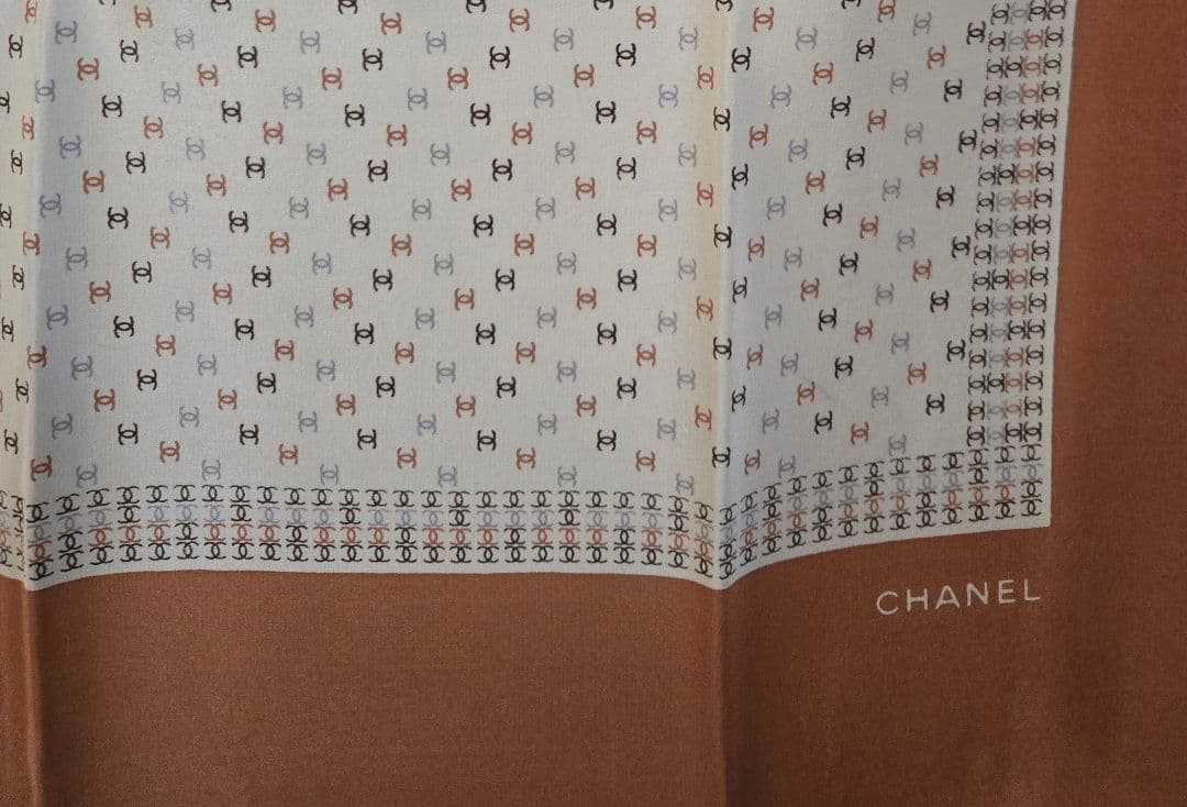 未使用　ヴィンテージ　CHANEL　シャネル　ココマーク　シルクスカーフ