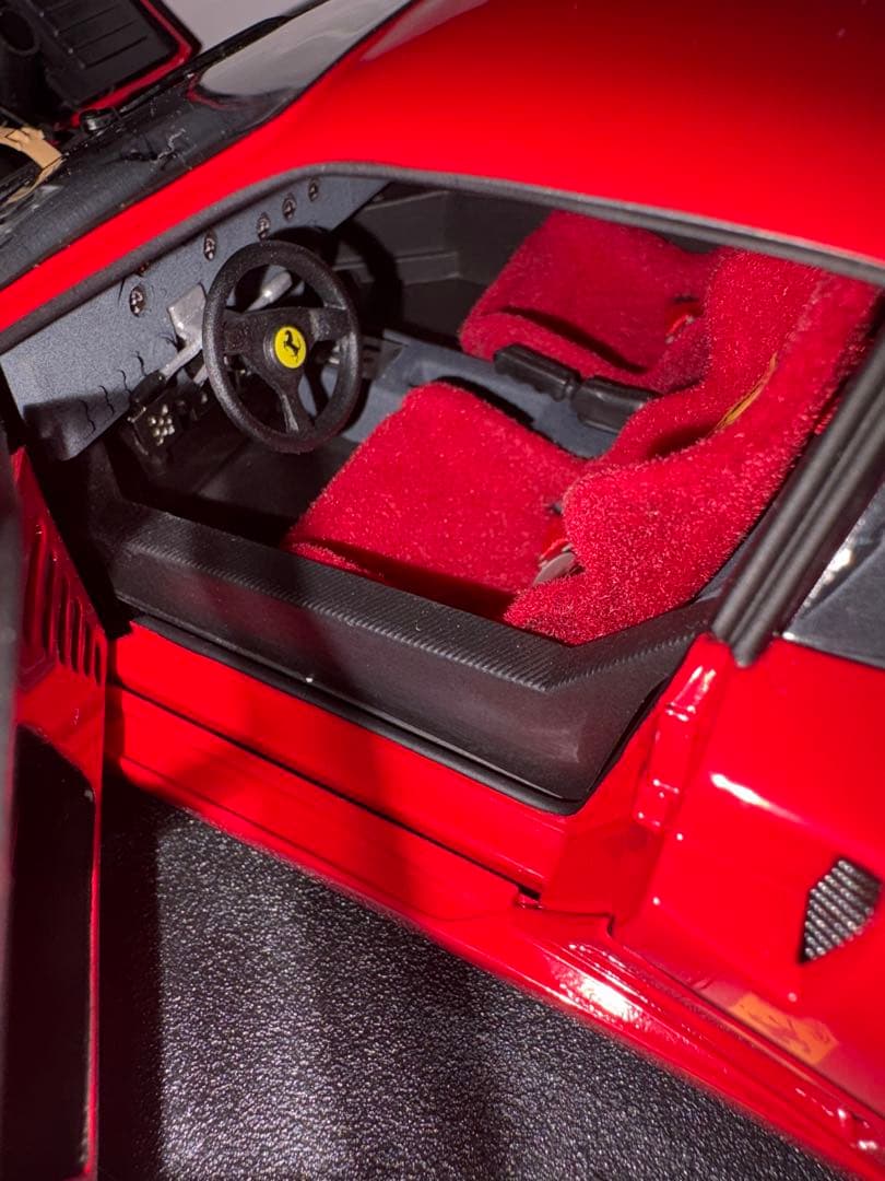 マテルエリート1/18 フェラーリ　F40