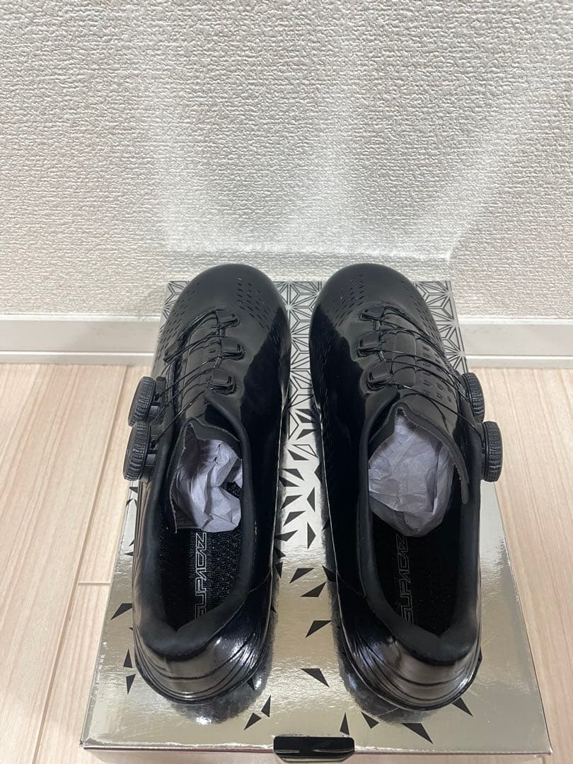 【新品未使用】SUPACAZ KAZZE Black Holo サイズ24.5