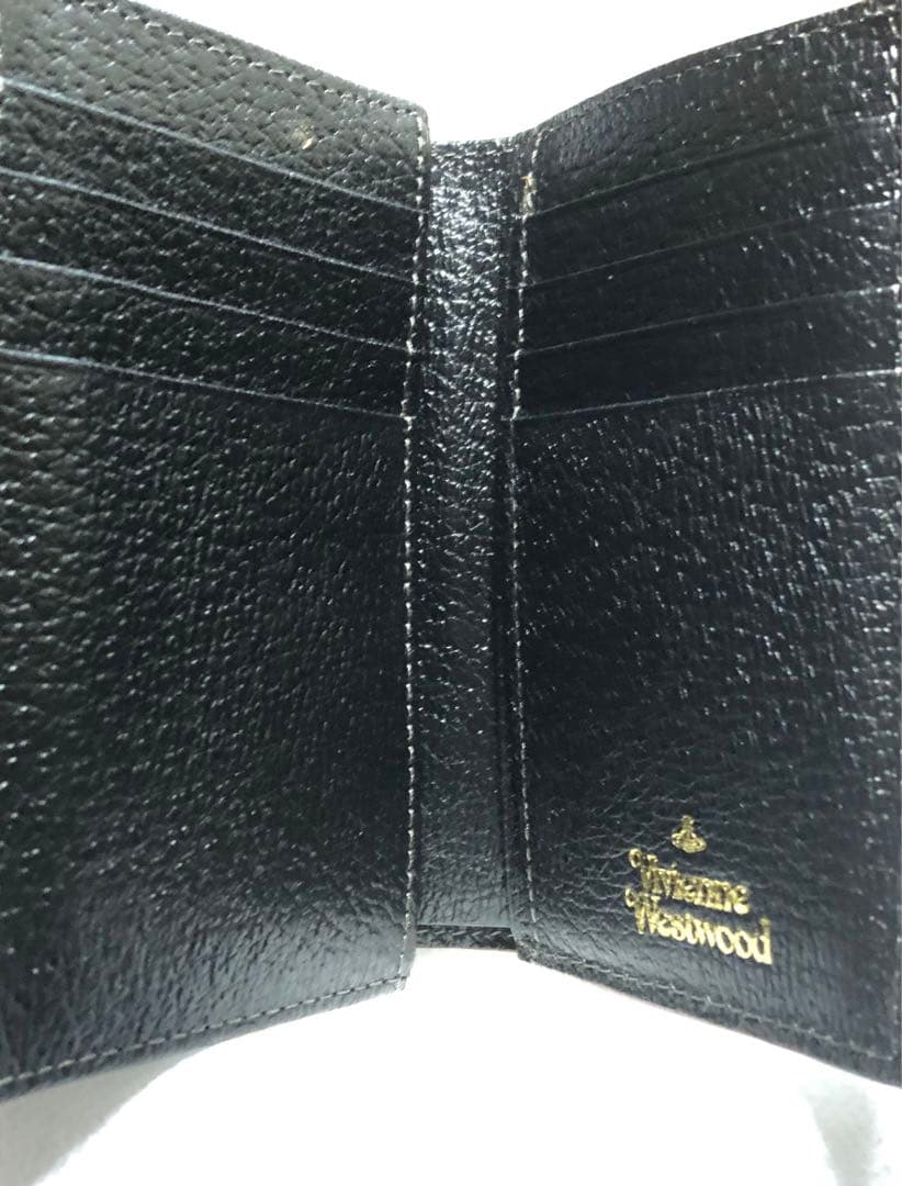 Vivienne Westwood《三つ折財布》