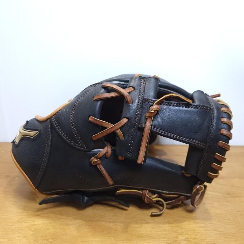 ミズノ ダイビングキャッチ 限定 ペイズリー柄 レア 良品 内野用 軟式グローブ