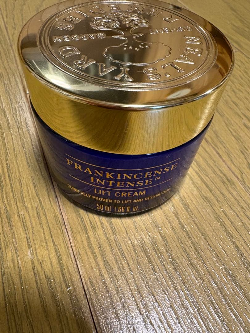 値下げしました【ニールズヤード】フランキンセンスインテンスリフトクリーム50ml