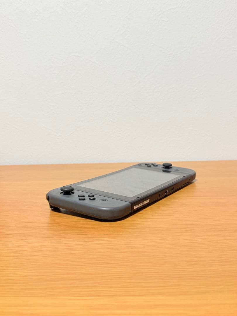 Nintendo ニンテンドー スイッチ 本体 ジョイコン付き HAC-001
