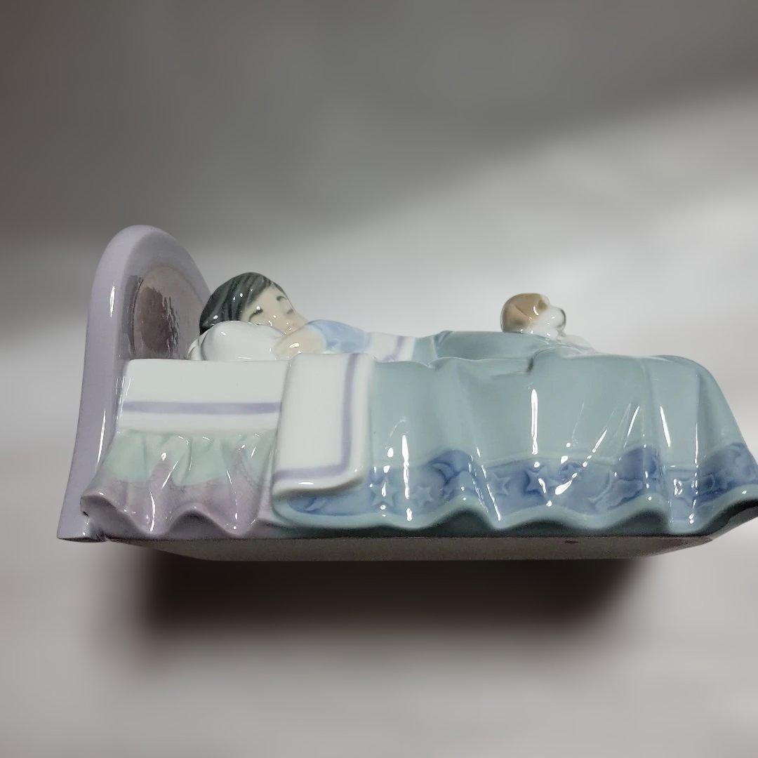 Lladro 子供と犬の陶器置物　僕とおねんね 1988年絶版品リヤドロ