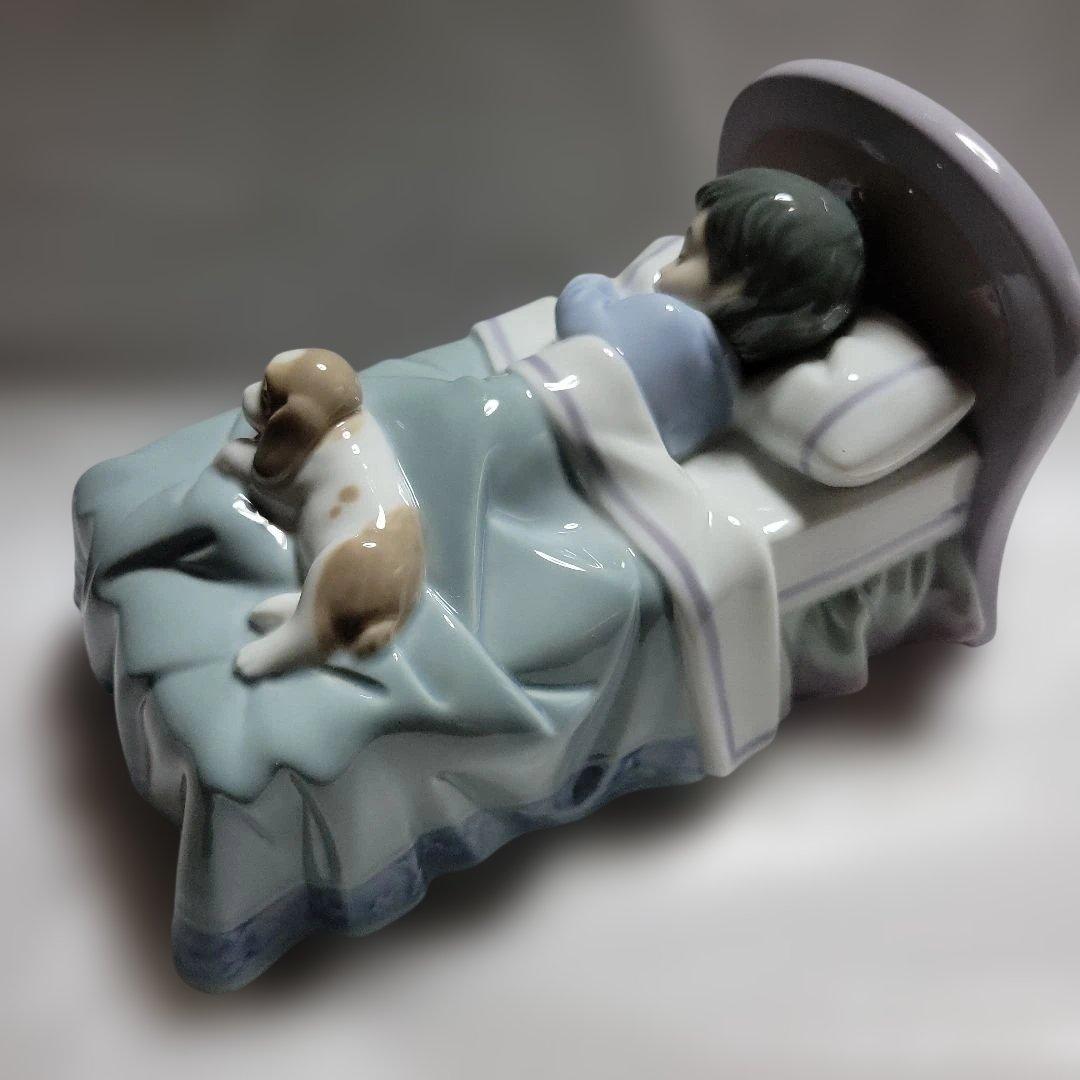 Lladro 子供と犬の陶器置物　僕とおねんね 1988年絶版品リヤドロ