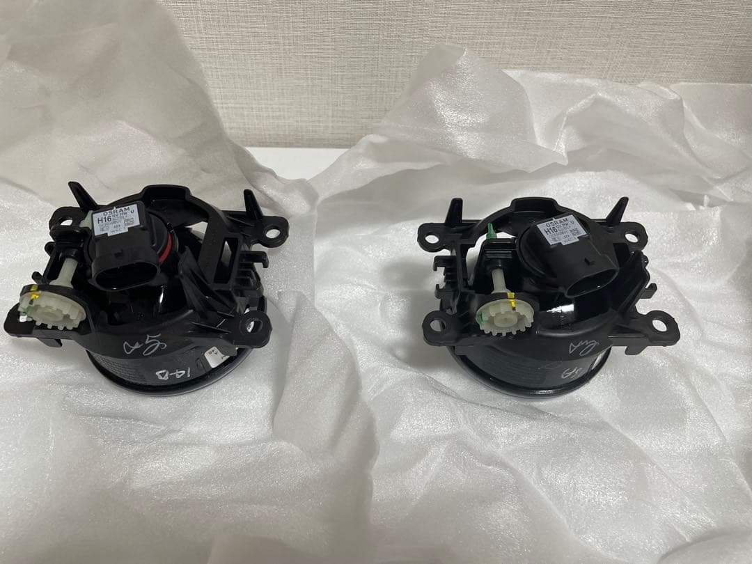 【ジムニーノマド新車外し】スズキ純正 フォグランプ 2個セット 丸型