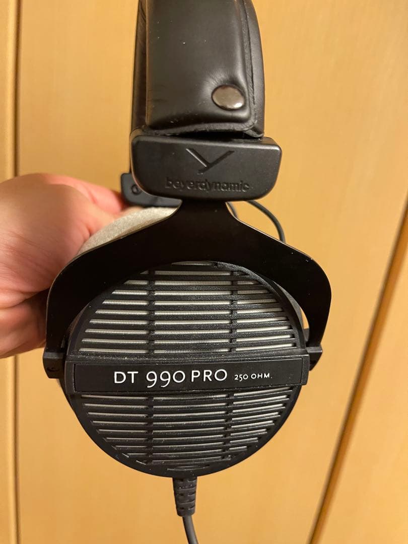 ヘッドホン Beyerdynamic DT 990 PRO 250 OHM