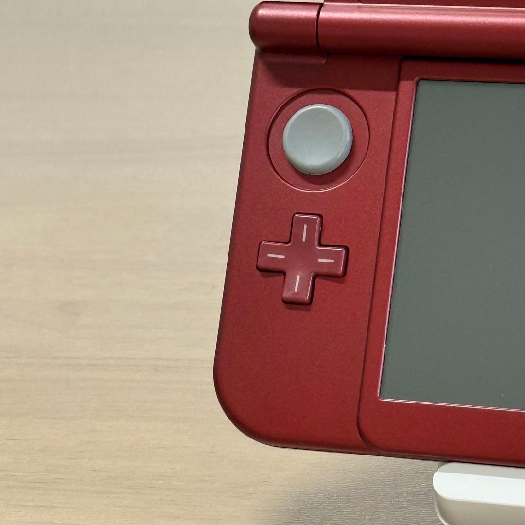 7-040【美品】Newニンテンドー3DS LL メタリックレッド 下IPS