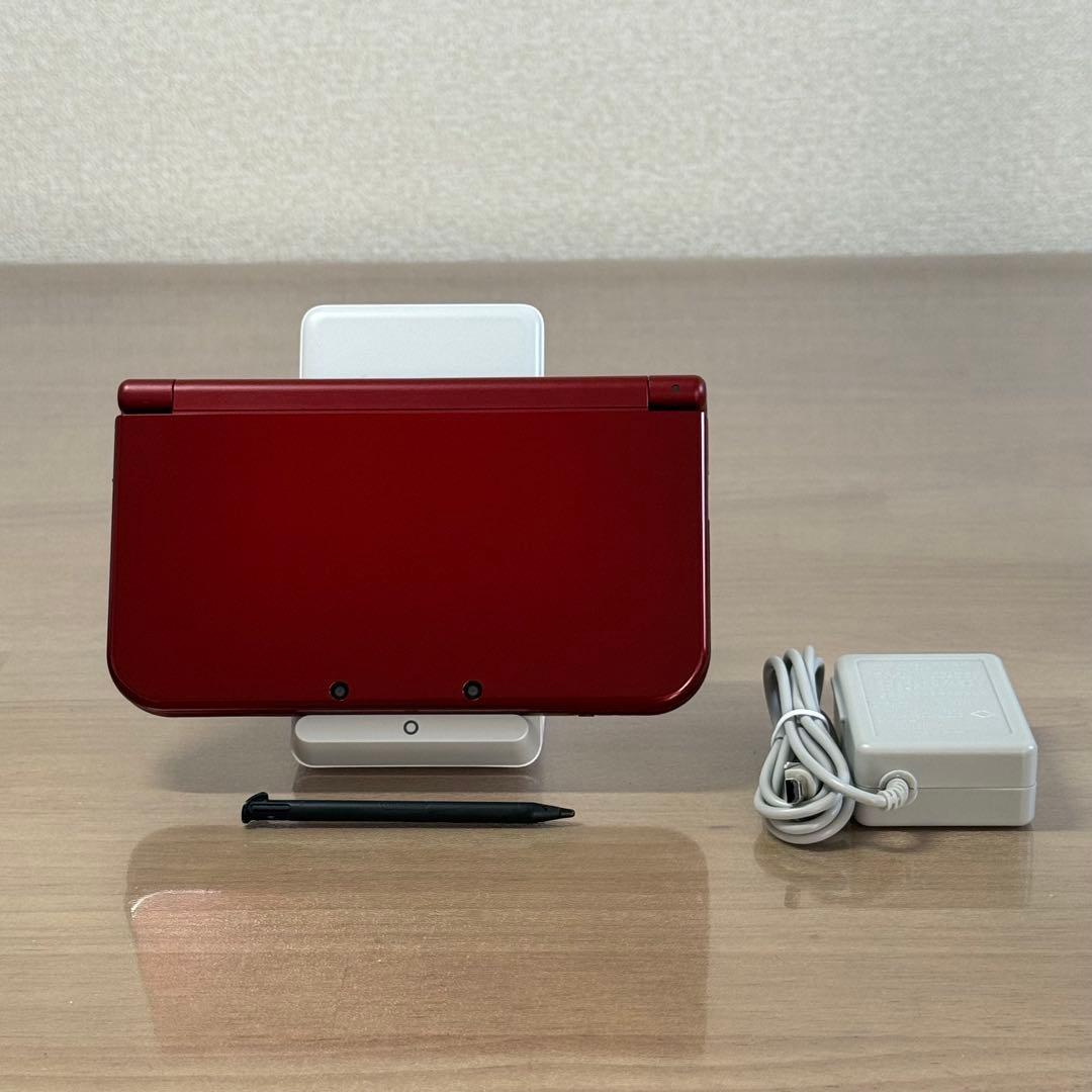 7-040【美品】Newニンテンドー3DS LL メタリックレッド 下IPS