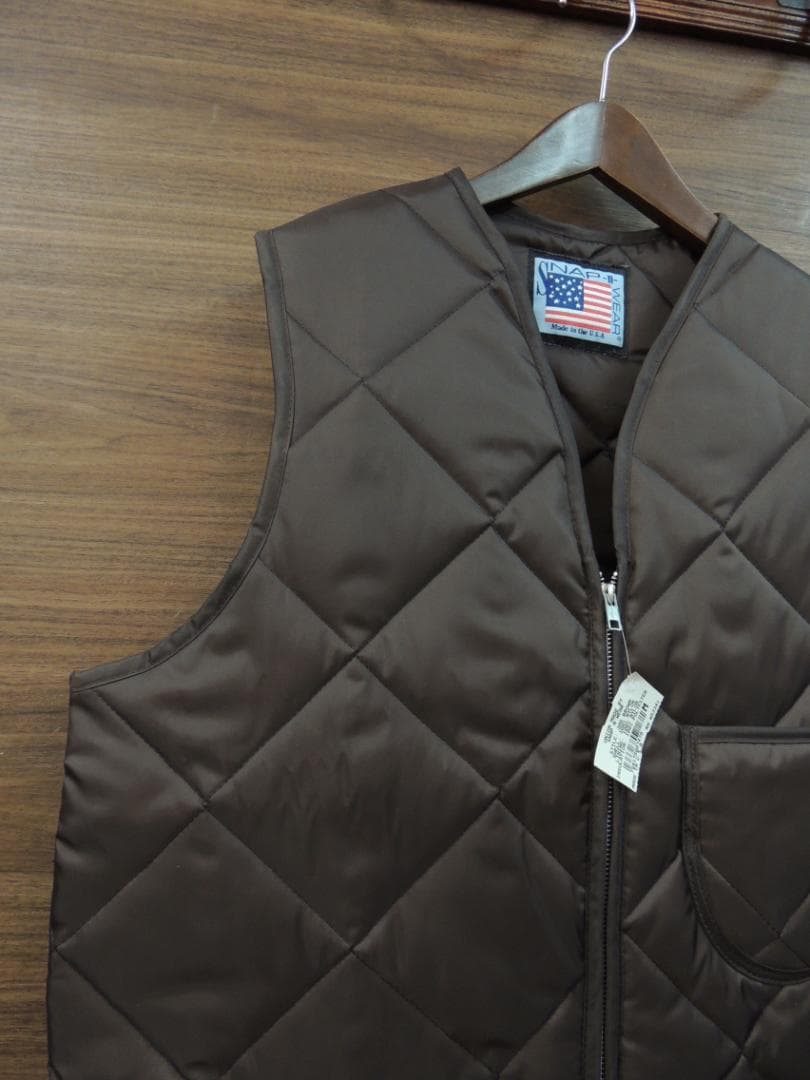 新品 Mサイズ SNAP'N'WEAR QUILTED NYLON VEST