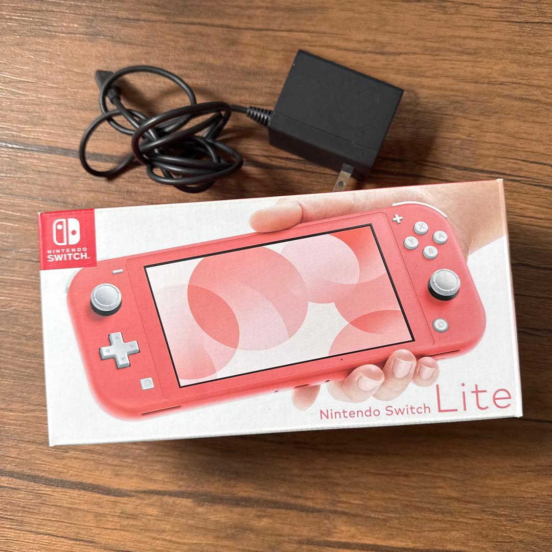 箱とアダプタ無しNintendo Switch Lite コーラルピンク