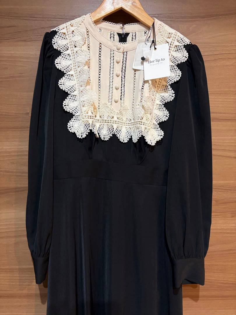 ワンピース herlipto Le Grand Midi Dress M