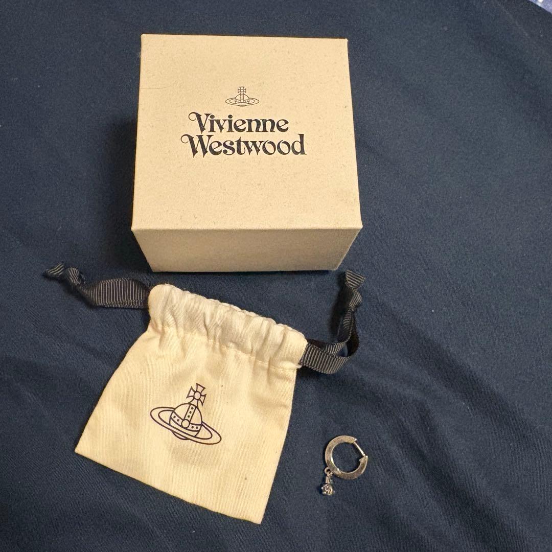 Vivienne Westwood シングルフープピアス ライトブルー
