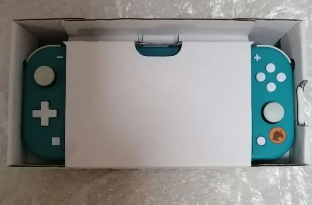 Nintendo Switch Lite まめきち＆つぶきちアロハ柄