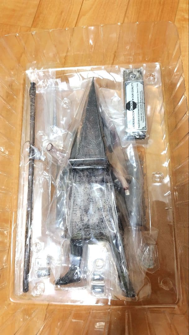 gecco レッドピラミッドシング　サイレントヒル　SILENTHILL　三角頭