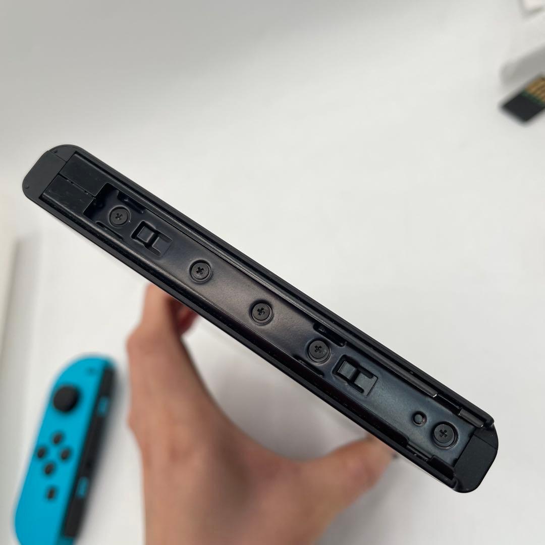 Nintendo Switch HAC-001 本体・Joy-Con・グリップ