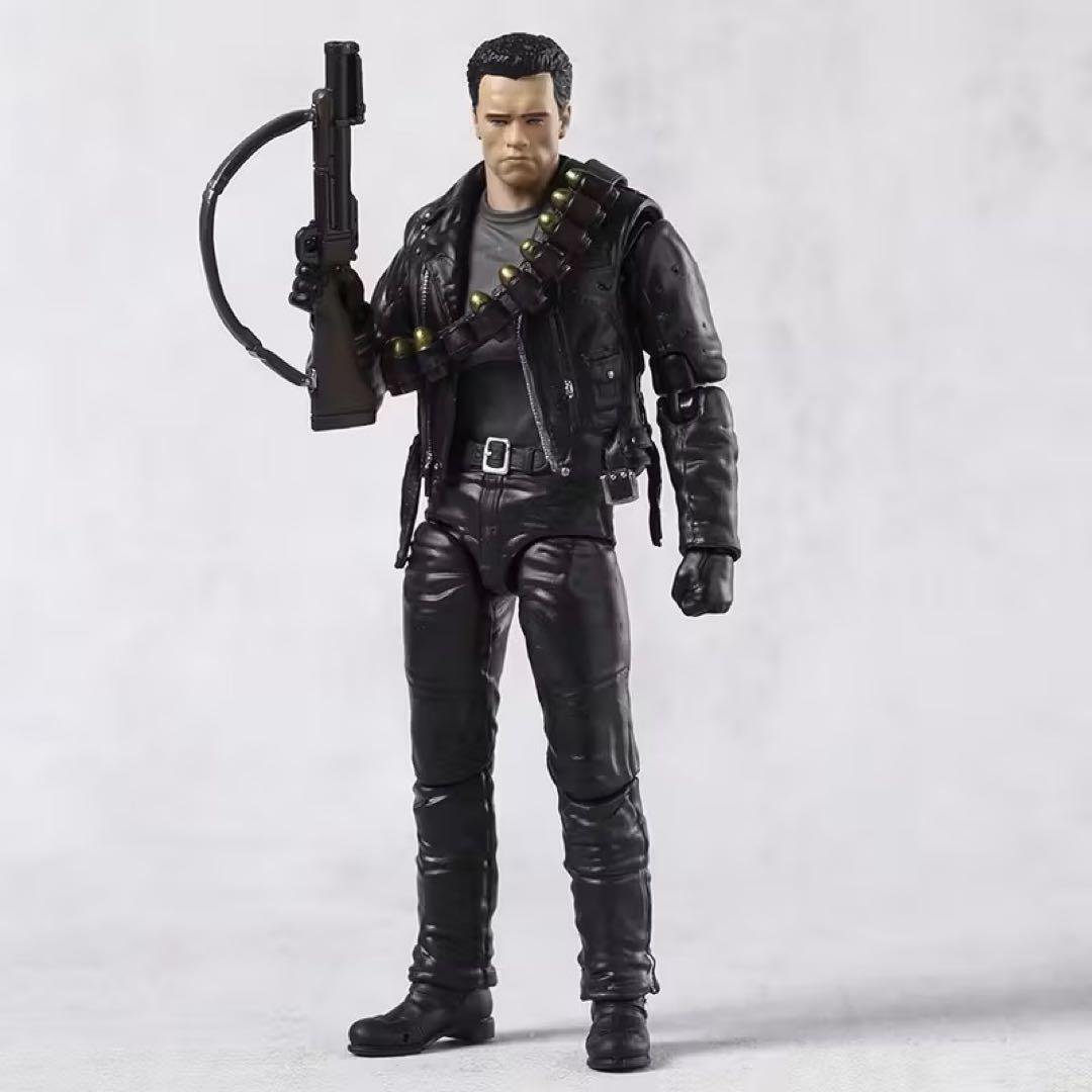 新品未開封⭐︎MAFEX T-800 フィギュア⭐︎ターミネーター