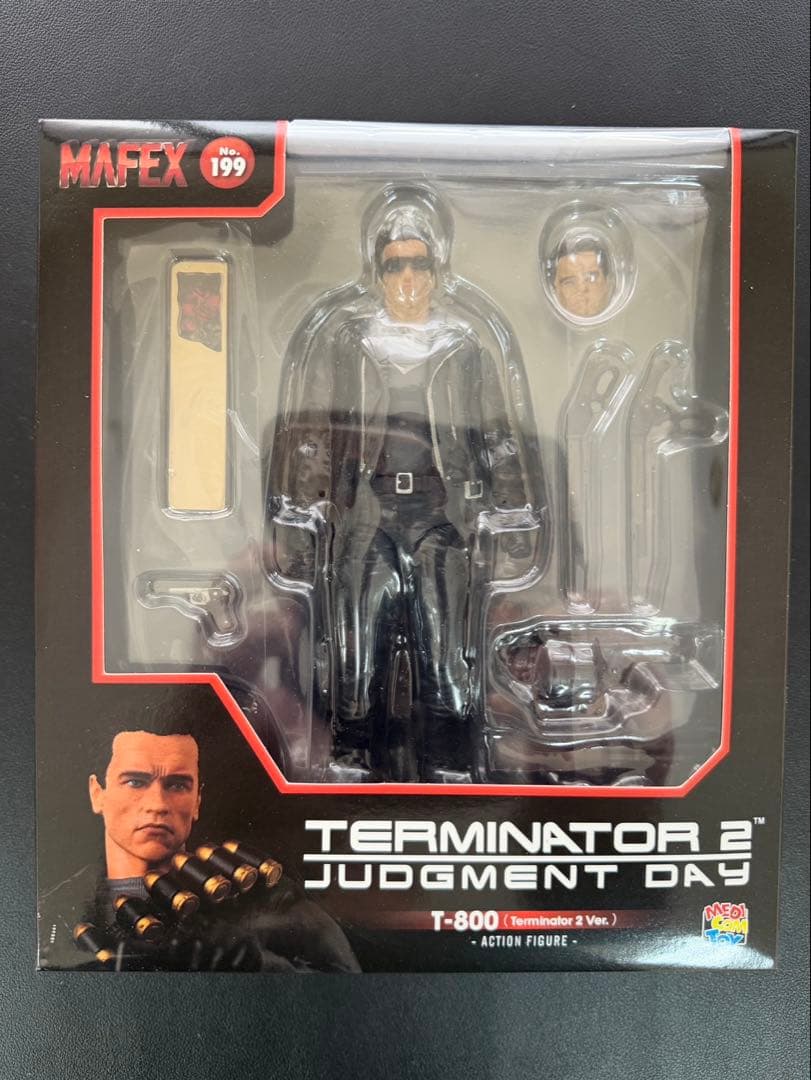 新品未開封⭐︎MAFEX T-800 フィギュア⭐︎ターミネーター