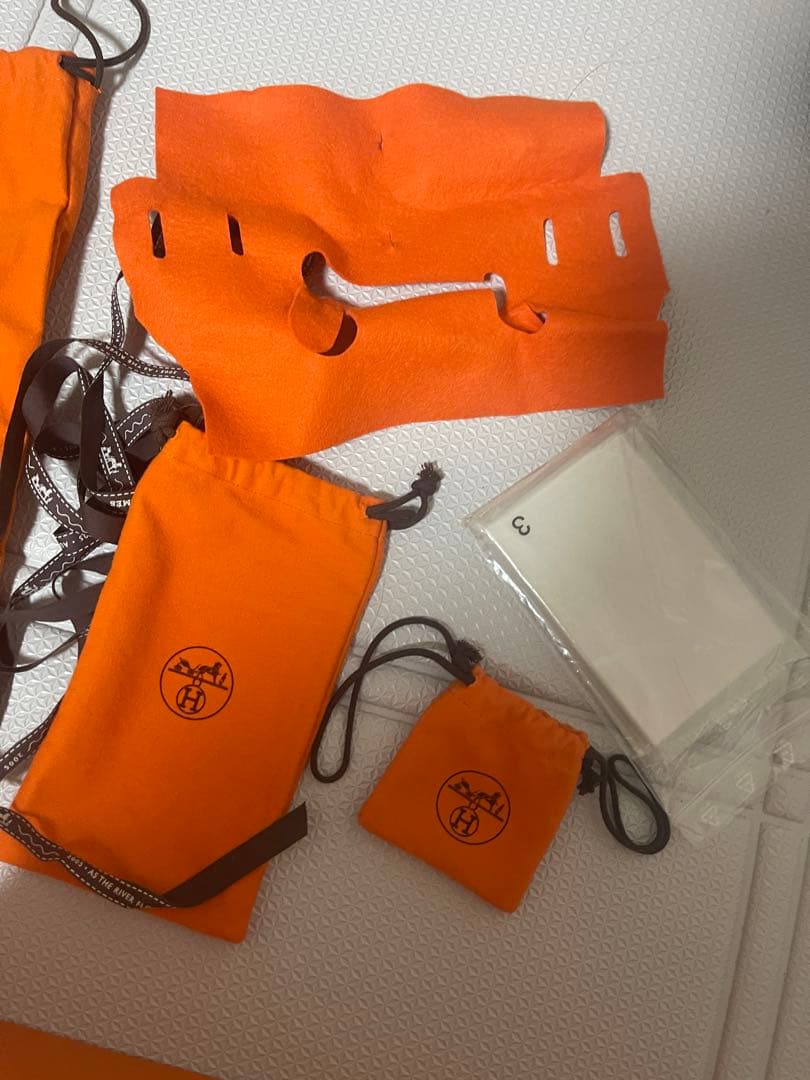 エルメスの空き箱　付属品あり