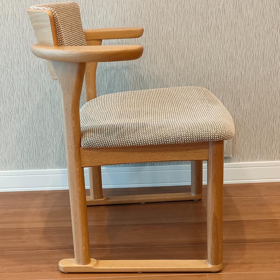 美品　INOUE Associates　アームチェア　中座椅子