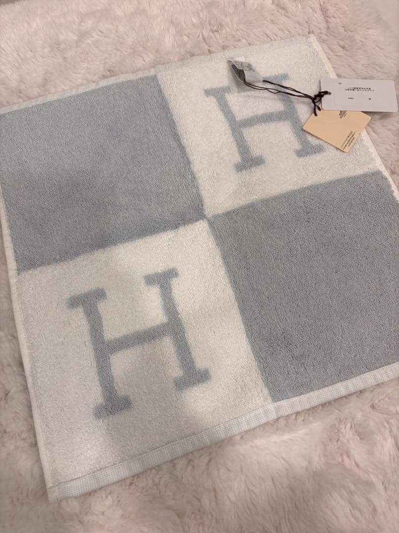 HERMES エルメス アヴァロン Hロゴハンドタオル ハンカチ コットンタオル