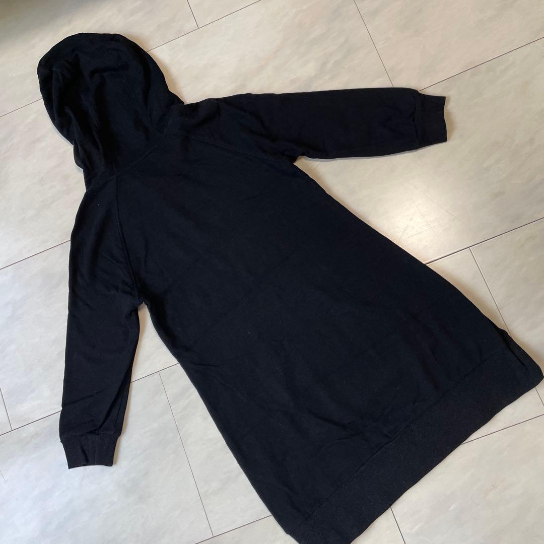 BURBERRY BLUE LABEL ブラックパーカー 38