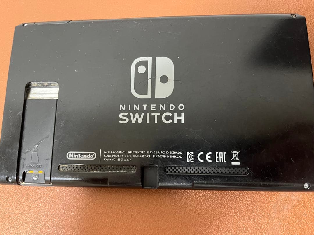 Nintendo Switch 本体