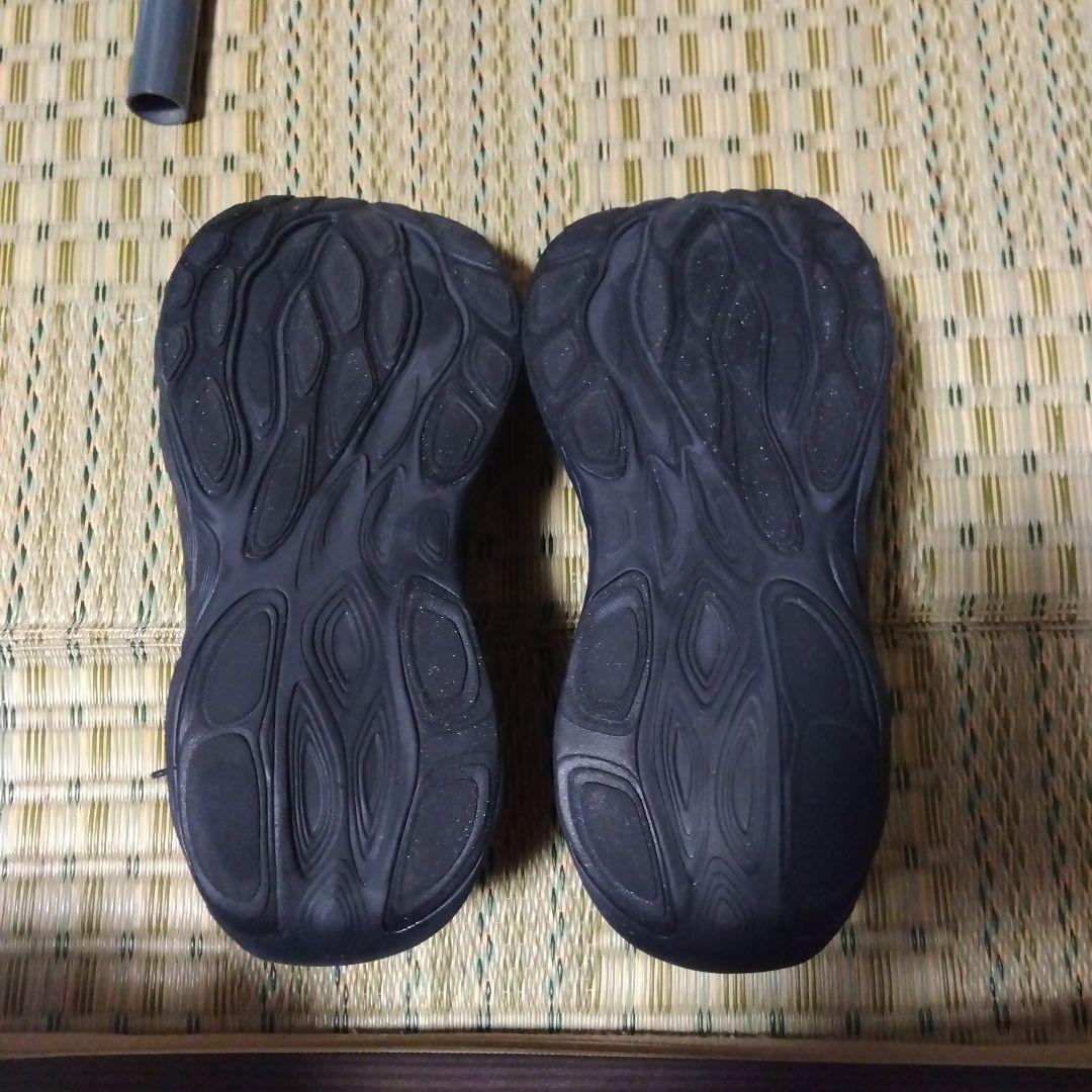 New Balance Fresh Foam スニーカー ブラック