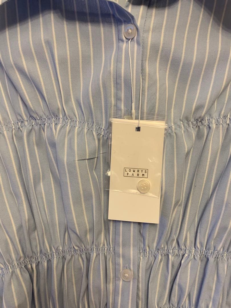 【新品】ローリーズファーム　ストライプシャーリングシャツ