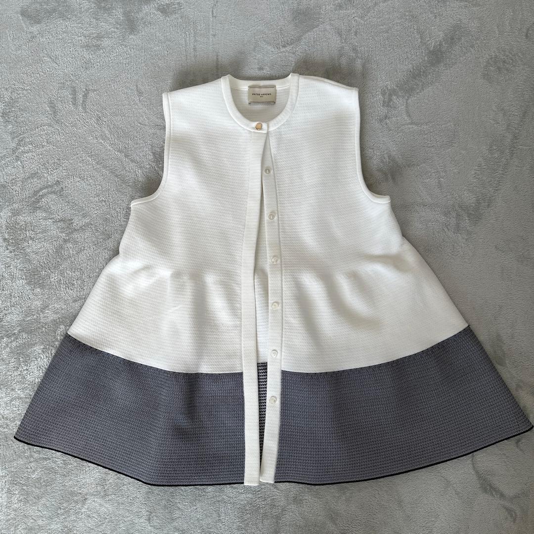 【美品】UNITED ARROWS ユナイテッドアローズ　ニットヘプラムベスト