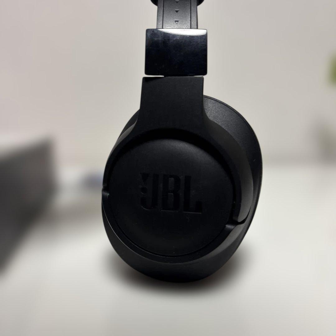 ヘッドホン TUNE770NC