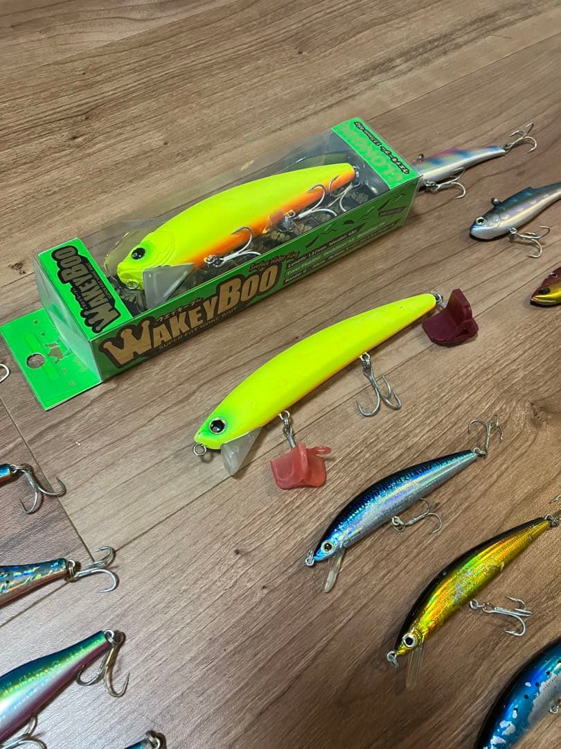 シーバスルアーまとめ売りルドラ130.ショアラインシャイナー.ウェイキーブー 他