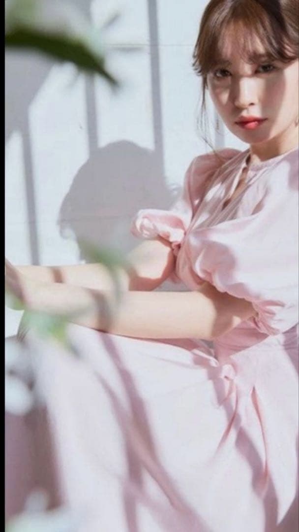 お値下げ中Herlipto Fountain Lace Up Bow Dress