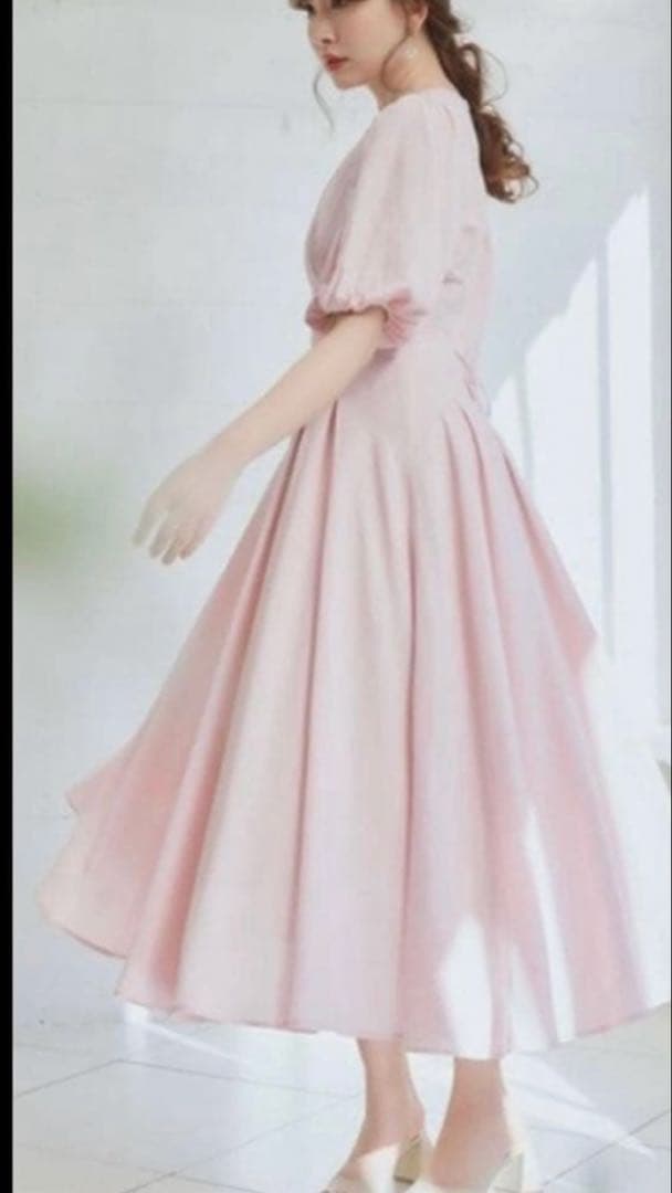 お値下げ中Herlipto Fountain Lace Up Bow Dress