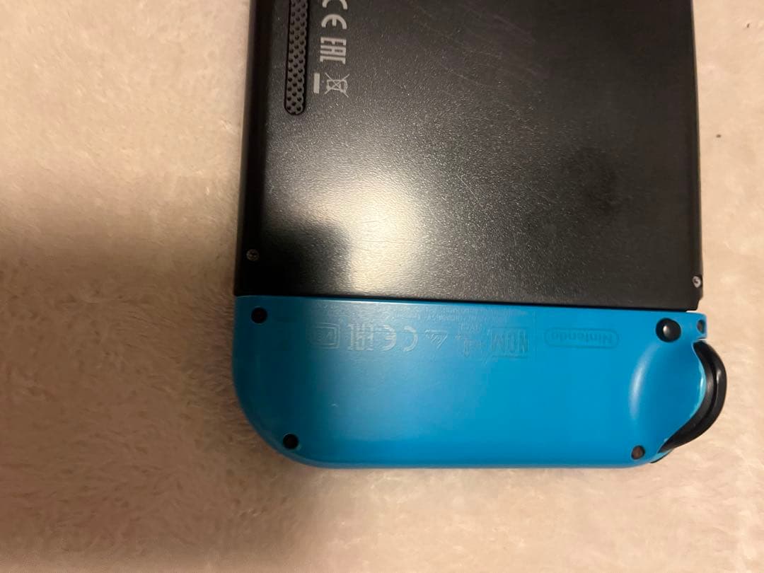 Nintendo Switch 本体 青/赤ジョイコン