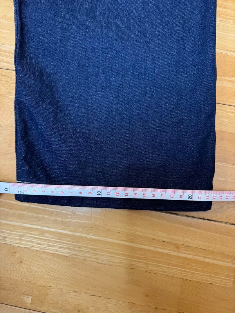 早い者勝ち　Carhartt WIP ダークブルー ワークパンツ