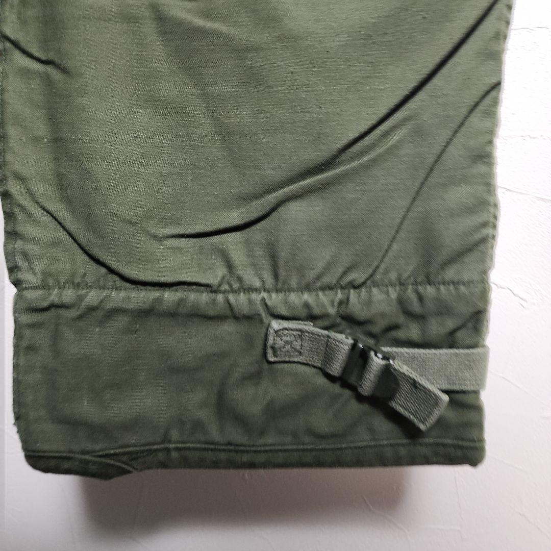 アメリカ軍　A2　デッキパンツ　Medium