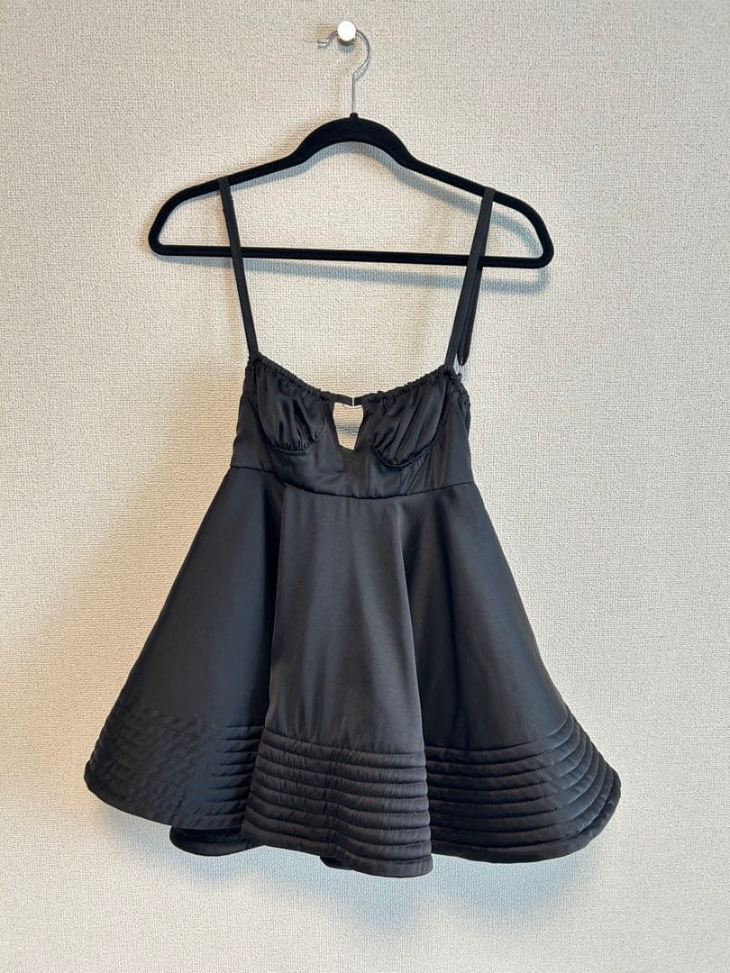 トップス litmus HerPraha circular bustier