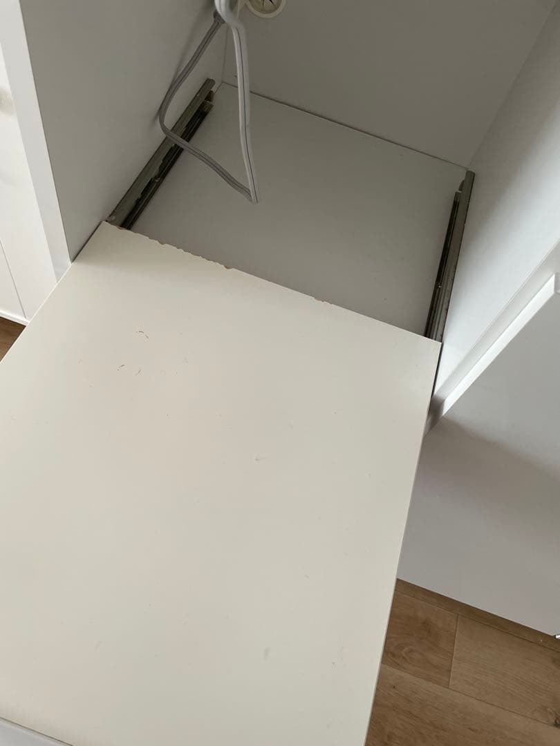 食器棚　ホワイト