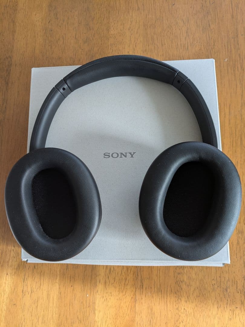 SONY ワイヤレスノイズキャンセリングステレオヘッド　WH-CH 720N